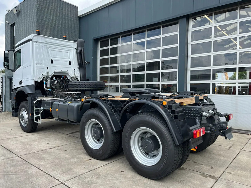 Mercedes-Benz Arocs 4058 AS 6x6 Tractor Head 180T Push Pull euro3 (Pre order) - Tegljač: slika 3 Mercedes-Benz Arocs 4058 AS 6x6 Tractor Head 180T Push Pull euro3 (Pre order) - Tegljač: slika 3