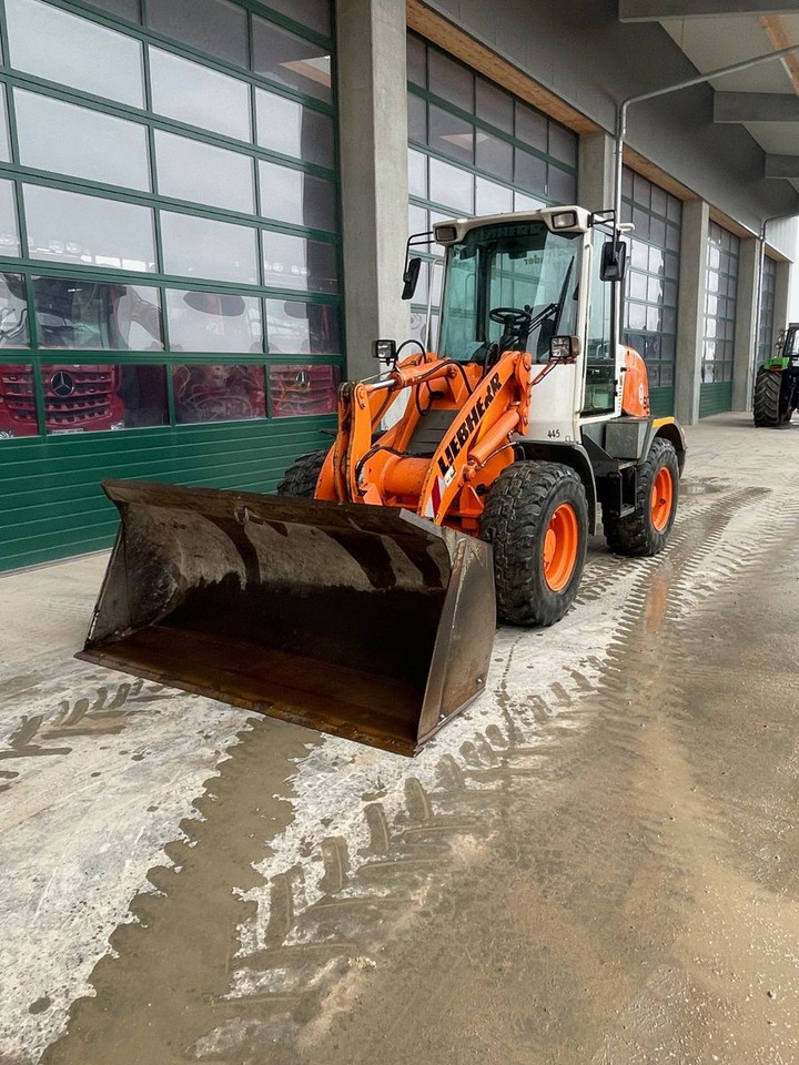 Liebherr L510 - Utovarivač točkaš: slika 2 Liebherr L510 - Utovarivač točkaš: slika 2