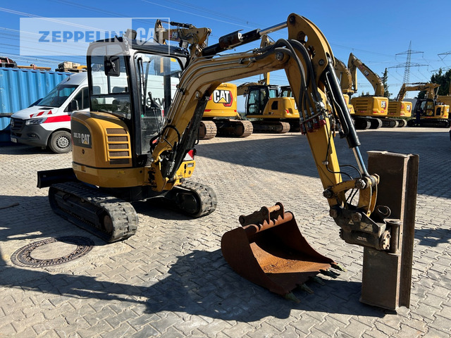 Cat 302.7D - Mini bager: slika 4 Cat 302.7D - Mini bager: slika 4