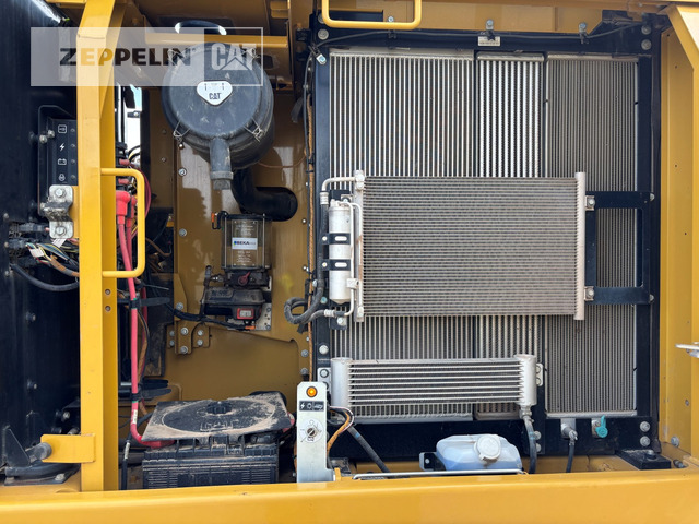 Bager guseničar Cat 320FL: slika 11