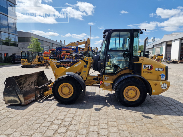 Cat 907M - Utovarivač točkaš: slika 3 Cat 907M - Utovarivač točkaš: slika 3