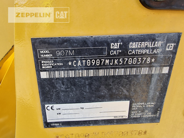 Cat 907M - Utovarivač točkaš: slika 2 Cat 907M - Utovarivač točkaš: slika 2