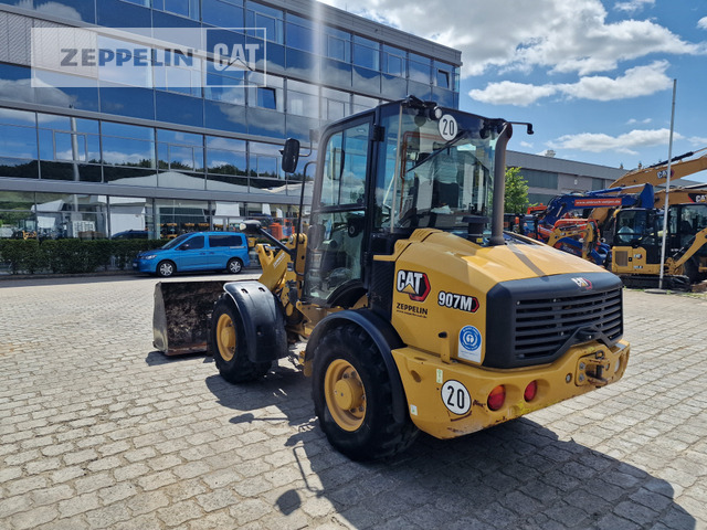 Cat 907M - Utovarivač točkaš: slika 4 Cat 907M - Utovarivač točkaš: slika 4