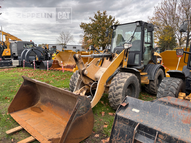 Cat 908H - Utovarivač točkaš: slika 2 Cat 908H - Utovarivač točkaš: slika 2