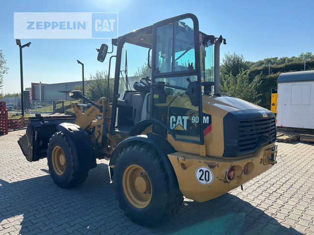 Cat 908M - Utovarivač točkaš: slika 2 Cat 908M - Utovarivač točkaš: slika 2