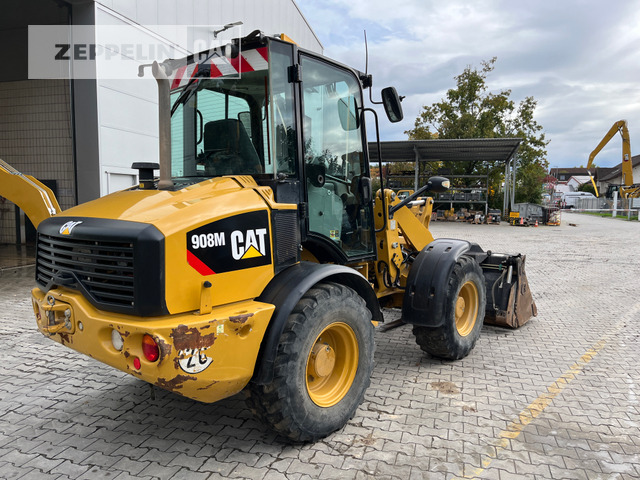Cat 908M - Utovarivač točkaš: slika 3 Cat 908M - Utovarivač točkaš: slika 3