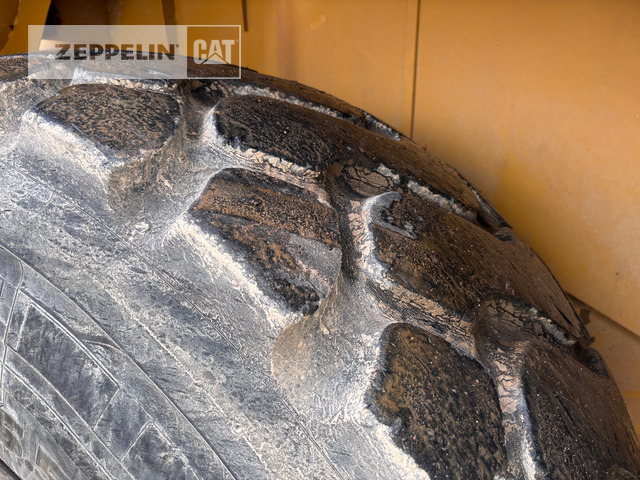 Utovarivač točkaš Cat 966M: slika 8 Utovarivač točkaš Cat 966M: slika 8