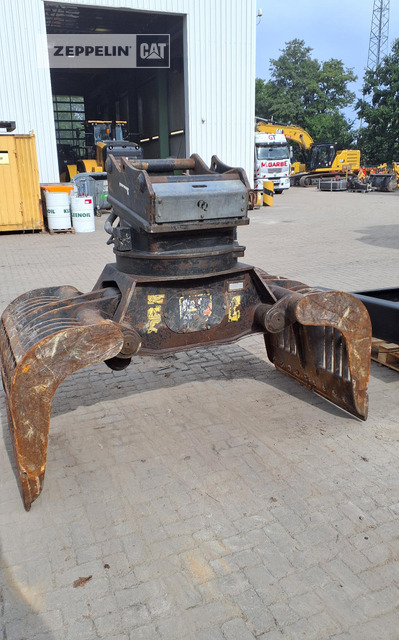 Cat G320B/D - Kuka: slika 1 Cat G320B/D - Kuka: slika 1