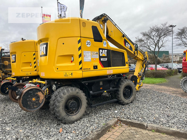 Cat M323F - Bager: slika 3 Cat M323F - Bager: slika 3