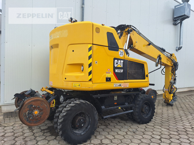 Cat M323F - Bager: slika 3 Cat M323F - Bager: slika 3