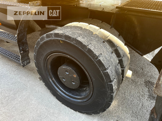 Bager za obradu otpada/ Industrije Cat MH3024-06C: slika 11