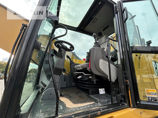 Bager za obradu otpada/ Industrije Cat MH3024-06C: slika 33 Bager za obradu otpada/ Industrije Cat MH3024-06C: slika 33