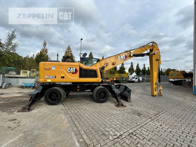 Bager za obradu otpada/ Industrije Cat MH3024-06C: slika 10 Bager za obradu otpada/ Industrije Cat MH3024-06C: slika 10