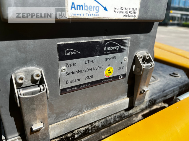 Bager za obradu otpada/ Industrije Cat MH3024-06C: slika 24