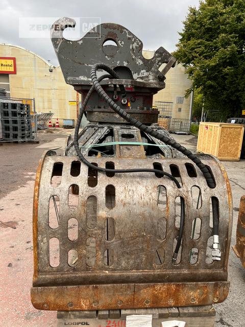 Demarec DRG36 Sortiergreifer - Kuka: slika 2 Demarec DRG36 Sortiergreifer - Kuka: slika 2