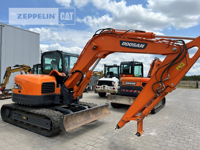 Doosan DX85R-3 - Mini bager: slika 3 Doosan DX85R-3 - Mini bager: slika 3
