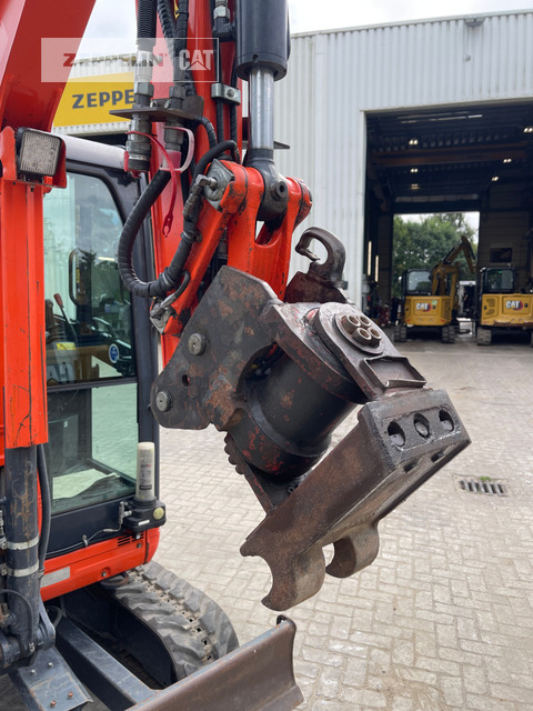 Mini bager Kubota U27-4: slika 10