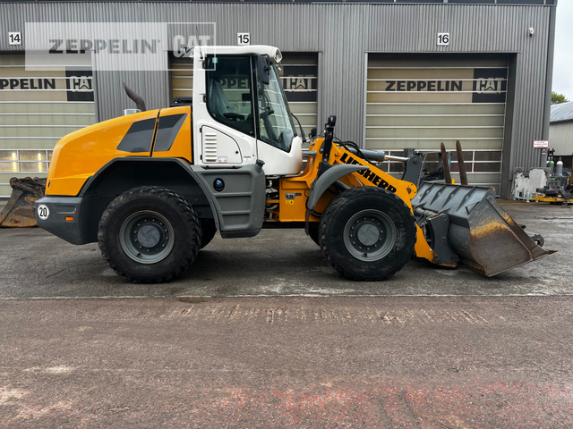 Liebherr L526 - Utovarivač točkaš: slika 5 Liebherr L526 - Utovarivač točkaš: slika 5