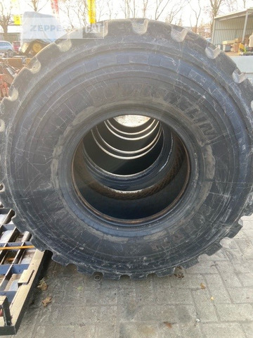 Michelin 4x 20.5R25XHA - Guma za Građevinska mašina: slika 3 Michelin 4x 20.5R25XHA - Guma za Građevinska mašina: slika 3