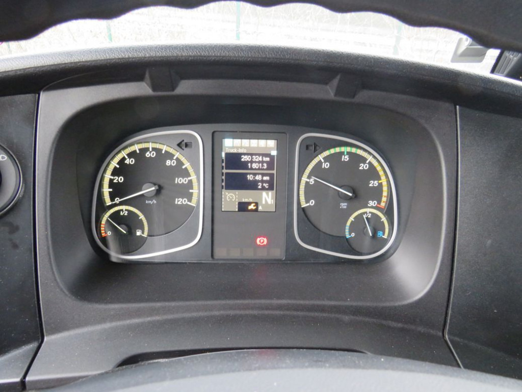 MERCEDES-BENZ Atego 1527 L Pritsche LBW - Kamion sa ceradom: slika 3 MERCEDES-BENZ Atego 1527 L Pritsche LBW - Kamion sa ceradom: slika 3