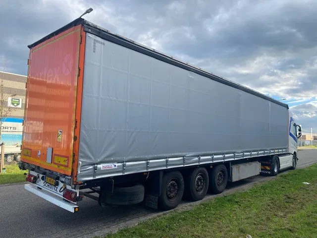 Schmitz Cargobull schuifzeil/dak 3 asser , schijfremmen , paletkist, apk gekeurd - Poluprikolica sa ceradom: slika 4 Schmitz Cargobull schuifzeil/dak 3 asser , schijfremmen , paletkist, apk gekeurd - Poluprikolica sa ceradom: slika 4