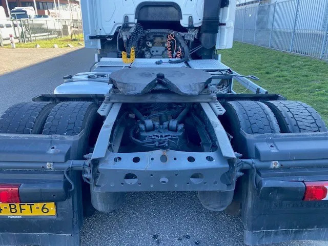 Mercedes-Benz Actros 1840 stream space cabine met spoilers fenders en zonneklep, apk gekeurd. - Tegljač: slika 5 Mercedes-Benz Actros 1840 stream space cabine met spoilers fenders en zonneklep, apk gekeurd. - Tegljač: slika 5