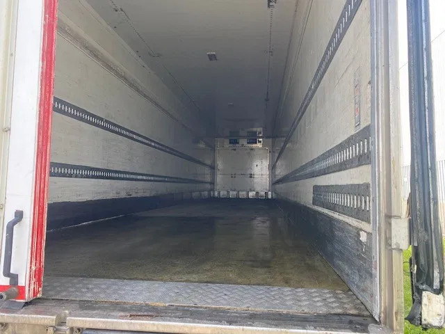 Van Eck koelvries 3 asser stuuras,met carrier vector koelmotor, apk gekeurd - Poluprikolica hladnjače: slika 4 Van Eck koelvries 3 asser stuuras,met carrier vector koelmotor, apk gekeurd - Poluprikolica hladnjače: slika 4