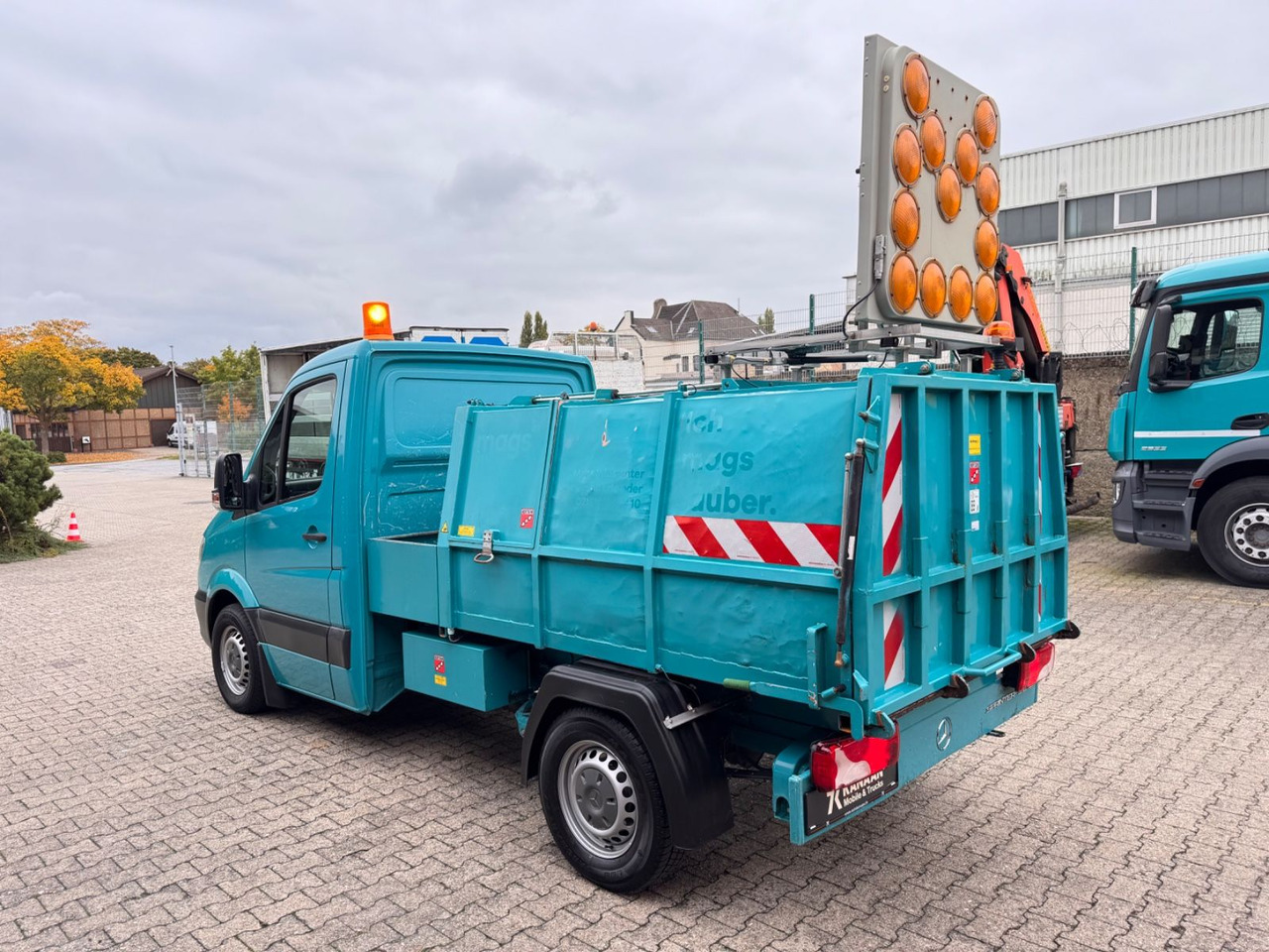 Mercedes-Benz 313 CDI Sprinter II Bertsche Müllwagen Tafel - Dostavno vozilo: slika 4 Mercedes-Benz 313 CDI Sprinter II Bertsche Müllwagen Tafel - Dostavno vozilo: slika 4