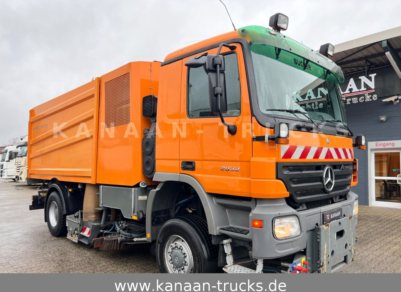 Mercedes-Benz 2032 Actros 4x4 Bucher STKF 9500 AIRPORT KLIMA - Autočistilica: slika 2 Mercedes-Benz 2032 Actros 4x4 Bucher STKF 9500 AIRPORT KLIMA - Autočistilica: slika 2