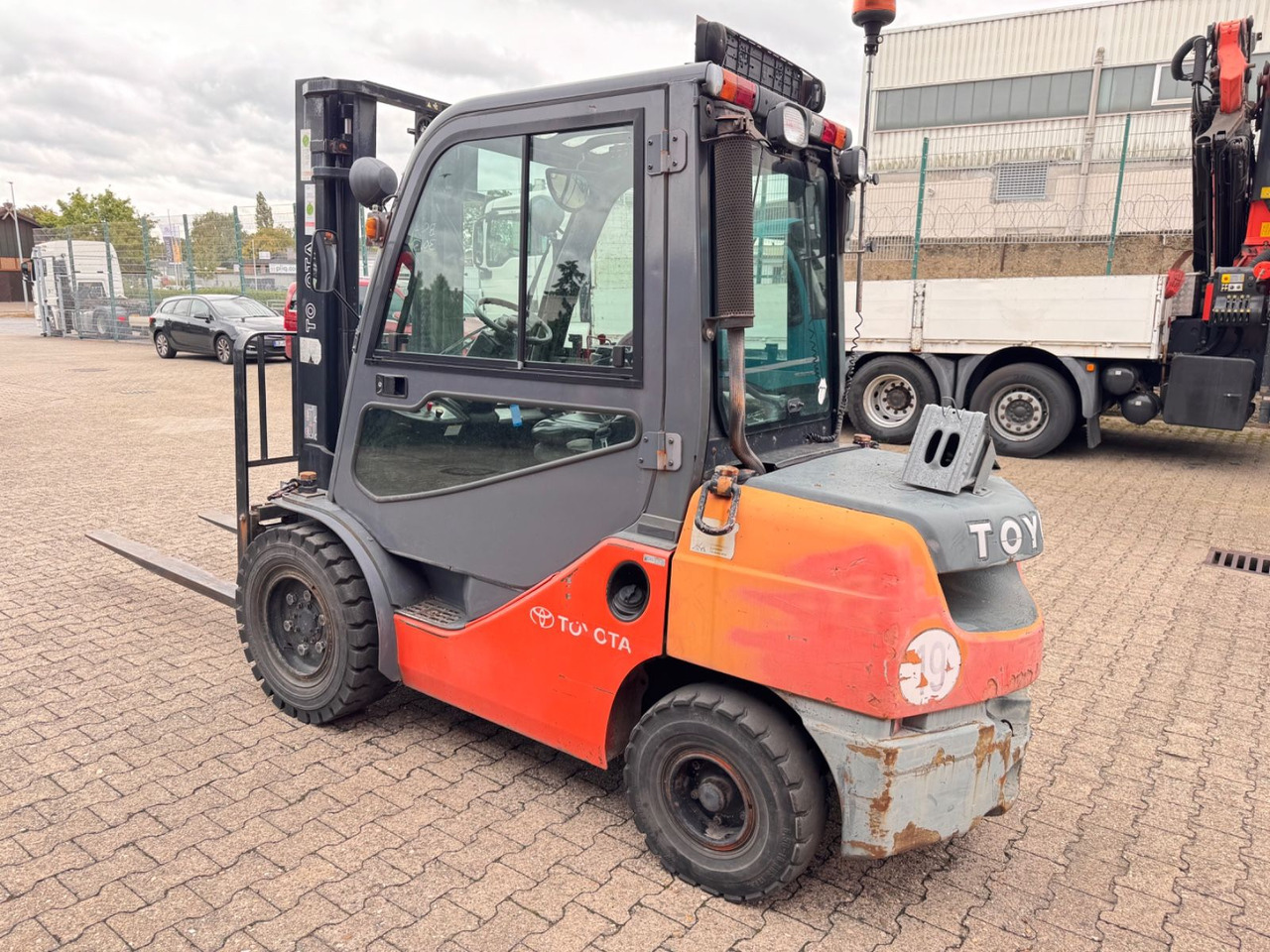 Toyota Tonero 35  Diesel Stapler 3.274h  Sideshift - Dizel viljuškar: slika 4 Toyota Tonero 35  Diesel Stapler 3.274h  Sideshift - Dizel viljuškar: slika 4
