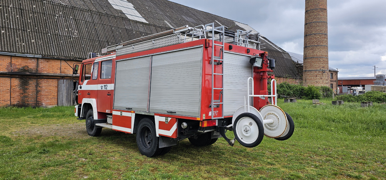MAN 12.232 Feuerwehr Firetruck Autobomba - Vatrogasni kamion: slika 5 MAN 12.232 Feuerwehr Firetruck Autobomba - Vatrogasni kamion: slika 5