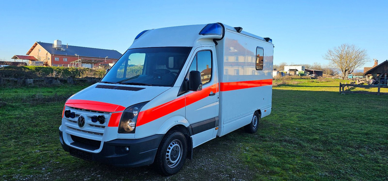 Volkswagen Crafter ELW Rettungswagen Camper Van - Vozilo hitne pomoći: slika 2 Volkswagen Crafter ELW Rettungswagen Camper Van - Vozilo hitne pomoći: slika 2