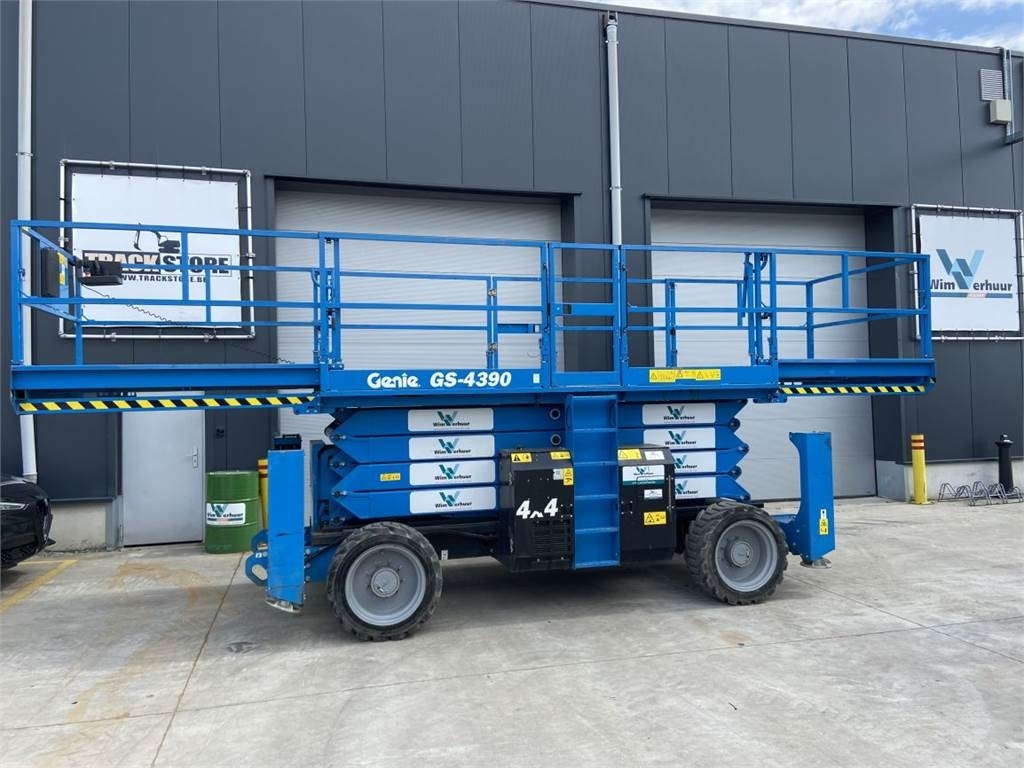 Genie GS4390RT (3214) - Lift u obliku makaza: slika 1 Genie GS4390RT (3214) - Lift u obliku makaza: slika 1