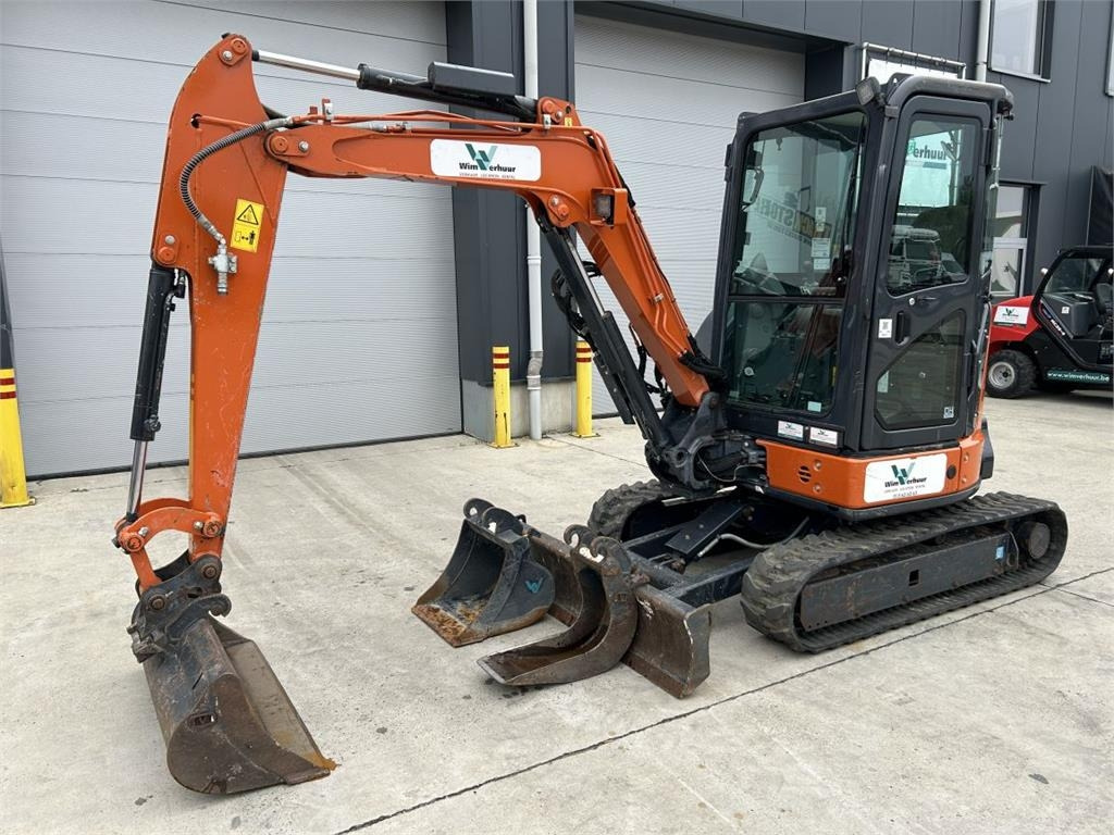 Hitachi ZX33U-6 (7789)  - Mini bager: slika 2 Hitachi ZX33U-6 (7789)  - Mini bager: slika 2