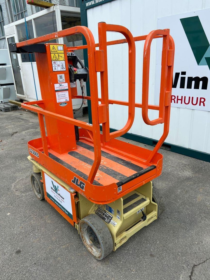 JLG 1230 ES (10150) - Lift u obliku makaza: slika 3 JLG 1230 ES (10150) - Lift u obliku makaza: slika 3