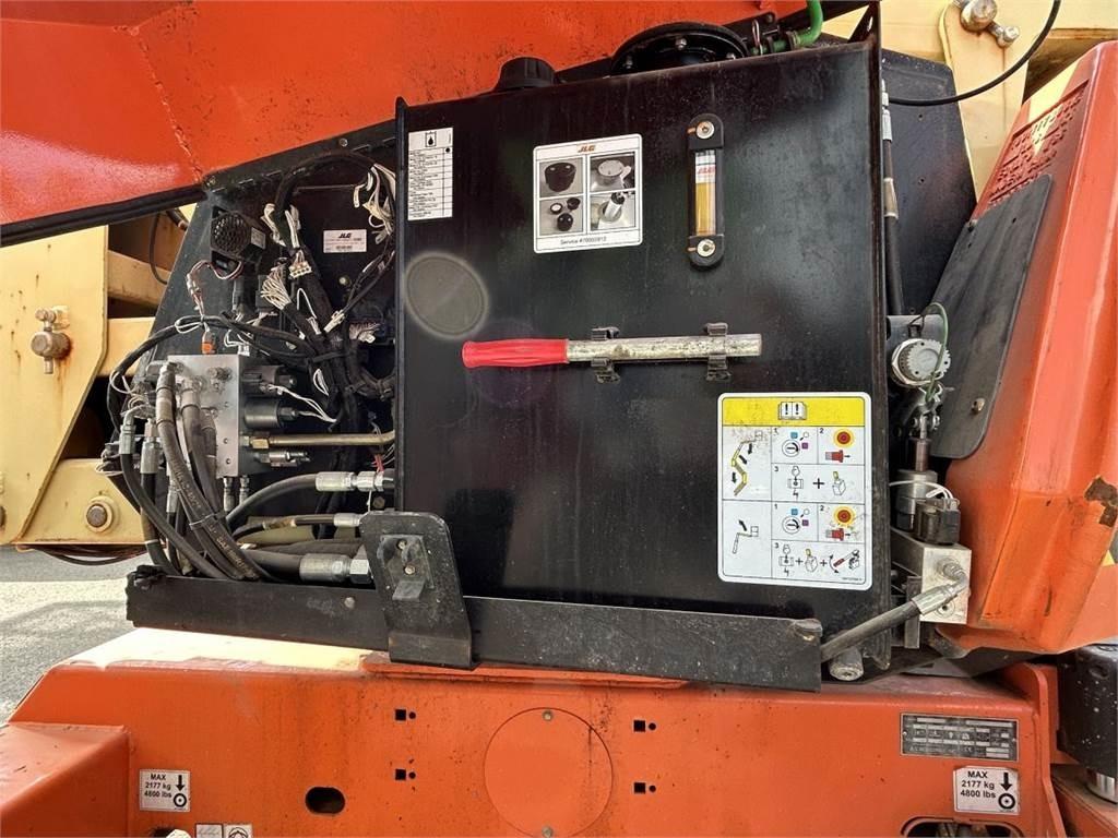 Zglobna platforma JLG 340AJ (4972): slika 6