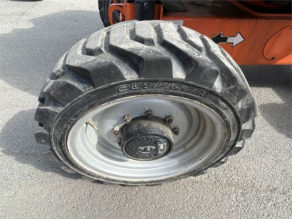Zglobna platforma JLG 340AJ (4972): slika 13