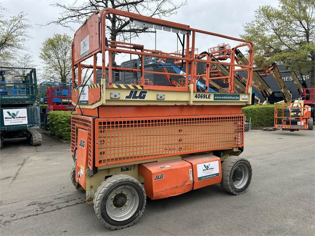 JLG 4069 LE (3614) - Lift u obliku makaza: slika 2 JLG 4069 LE (3614) - Lift u obliku makaza: slika 2