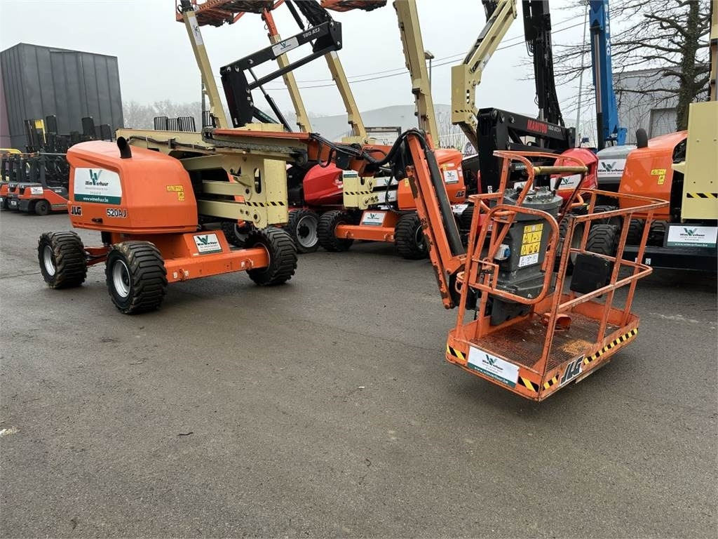 JLG 520AJ (2633) - Zglobna platforma: slika 4 JLG 520AJ (2633) - Zglobna platforma: slika 4