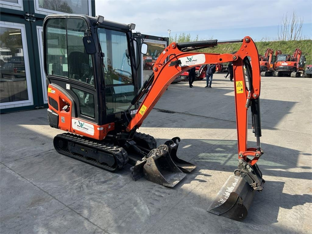 Kubota KX019-4 (8684) - Mini bager: slika 2 Kubota KX019-4 (8684) - Mini bager: slika 2