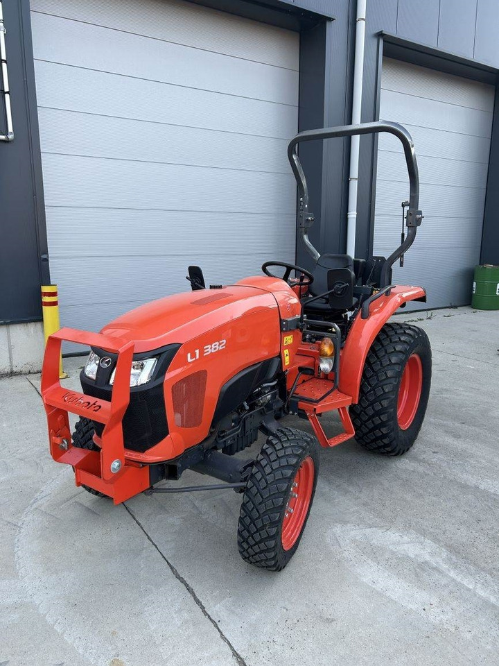Kubota L1-382 (5278) - Komunalni traktor: slika 3 Kubota L1-382 (5278) - Komunalni traktor: slika 3