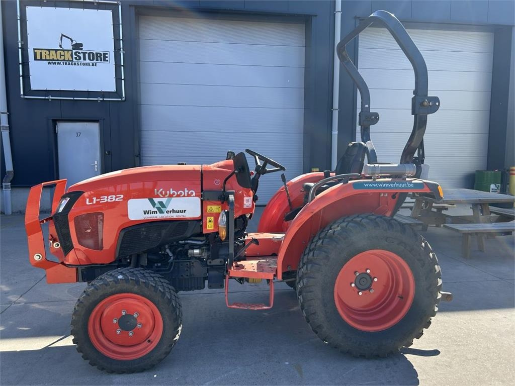 Kubota L1-382 (5283) - Komunalni traktor: slika 1 Kubota L1-382 (5283) - Komunalni traktor: slika 1