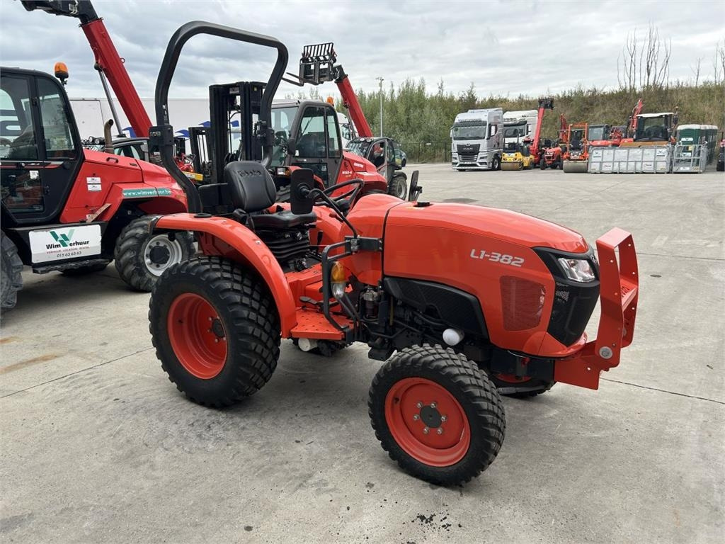 Kubota L1-382 (7325) - Komunalni traktor: slika 2 Kubota L1-382 (7325) - Komunalni traktor: slika 2