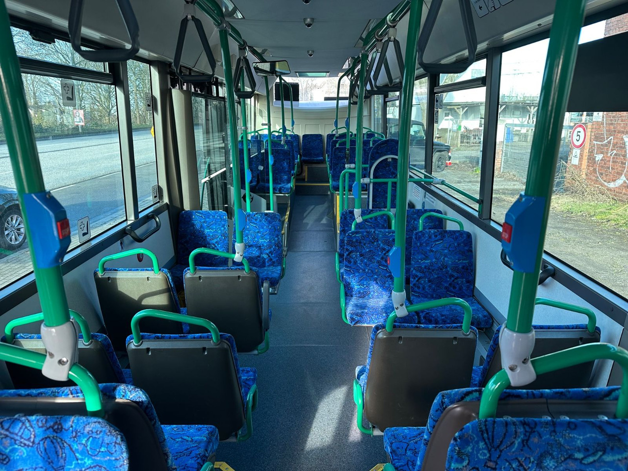 Iveco Irisbus Citelis (TÜV 07/25*SP 04/25*wenig Km) Iveco Irisbus Citelis (wenig Km) O530/ 415 NF - Gradski autobus: slika 5 Iveco Irisbus Citelis (TÜV 07/25*SP 04/25*wenig Km) Iveco Irisbus Citelis (wenig Km) O530/ 415 NF - Gradski autobus: slika 5