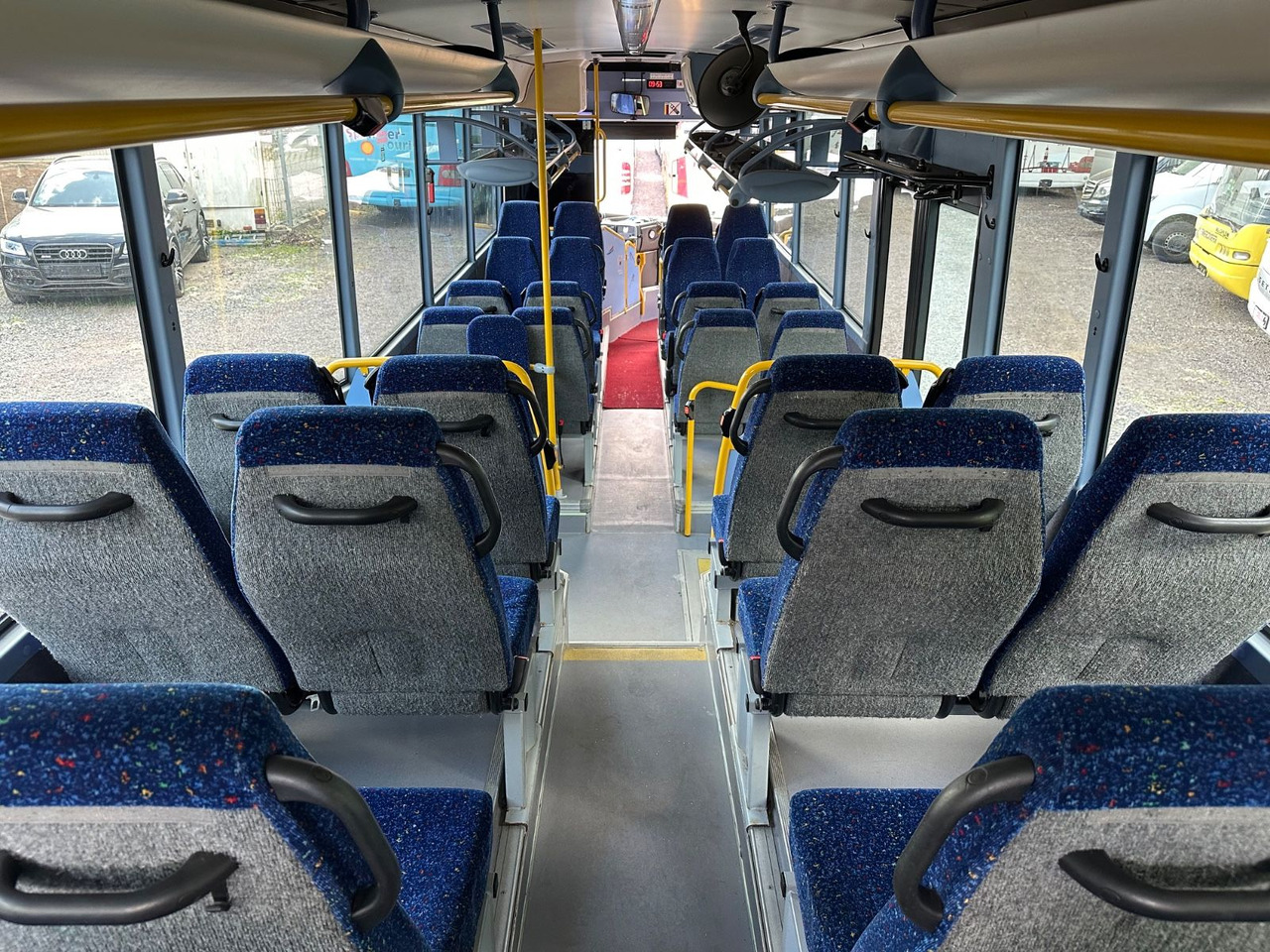 Gradski autobus Iveco Irisbus Crossway LE SFR 162 *AC*100 km/h*Schalt: slika 19 Gradski autobus Iveco Irisbus Crossway LE SFR 162 *AC*100 km/h*Schalt: slika 19