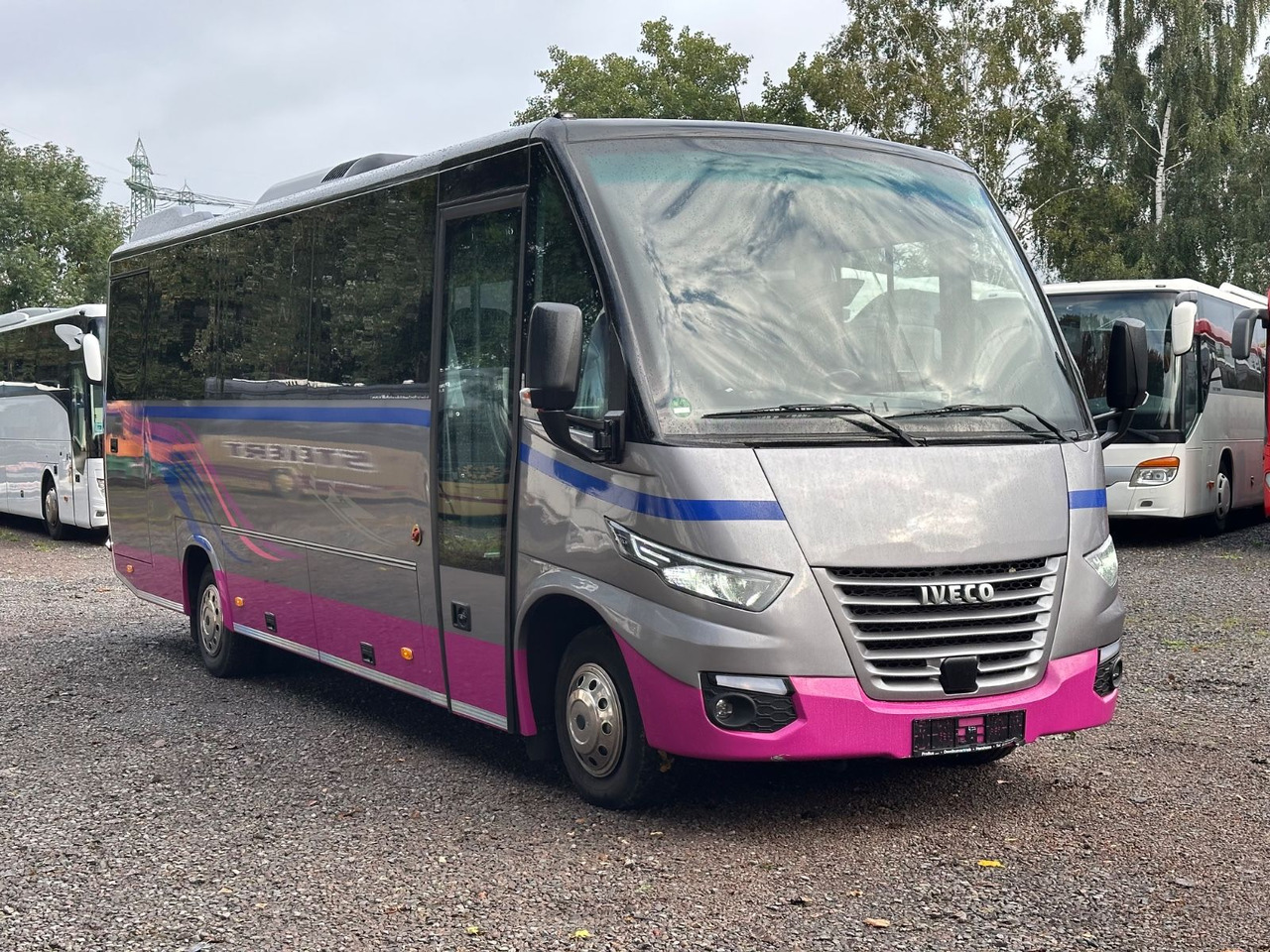 Iveco RAPIDO 70c21 (Garantie 06.2027*Motor neu 09.25) - Minibus, Putnički kombi: slika 2 Iveco RAPIDO 70c21 (Garantie 06.2027*Motor neu 09.25) - Minibus, Putnički kombi: slika 2