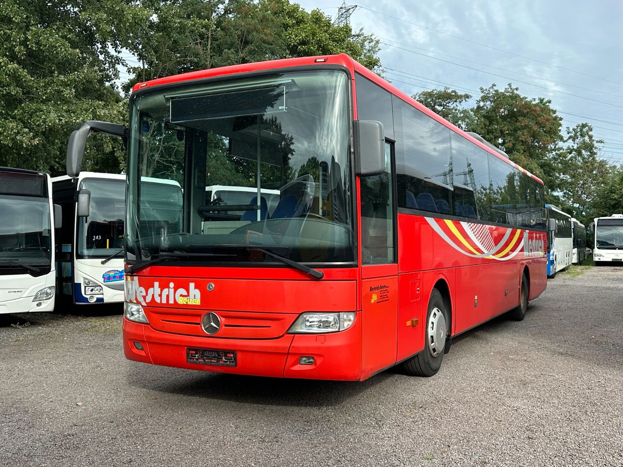 Mercedes-Benz O550 Integro (56 Sitze*Klima*Schalt) - Prigradski autobus: slika 1 Mercedes-Benz O550 Integro (56 Sitze*Klima*Schalt) - Prigradski autobus: slika 1