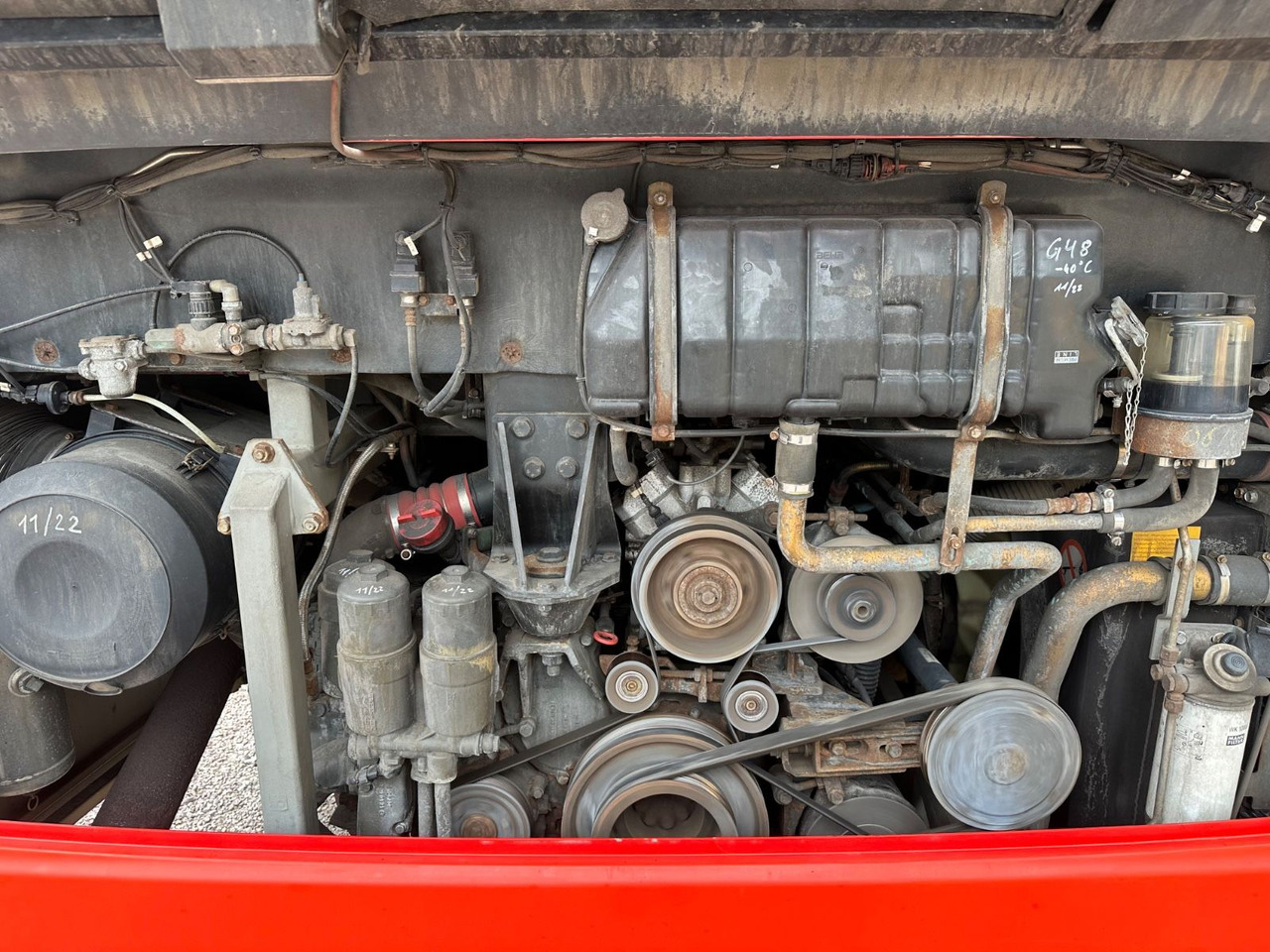 Mercedes-Benz O550 Integro (56 Sitze*Klima*Schalt) - Prigradski autobus: slika 4 Mercedes-Benz O550 Integro (56 Sitze*Klima*Schalt) - Prigradski autobus: slika 4