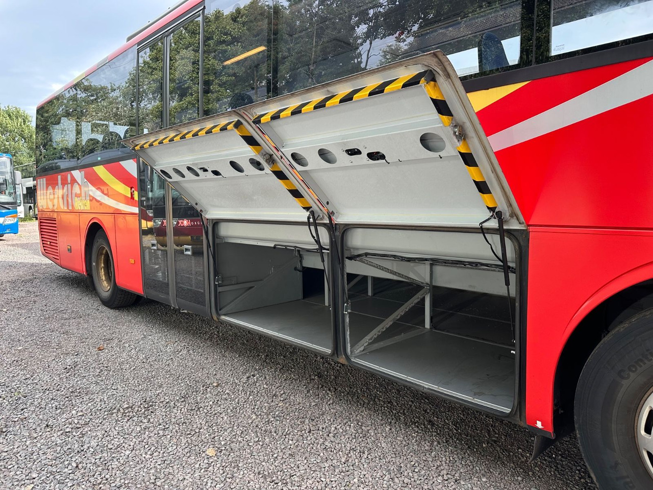 Mercedes-Benz O550 Integro (56 Sitze*Klima*Schalt) - Prigradski autobus: slika 5 Mercedes-Benz O550 Integro (56 Sitze*Klima*Schalt) - Prigradski autobus: slika 5