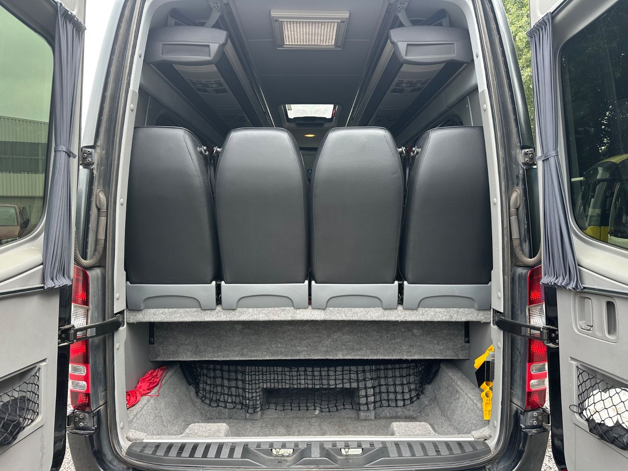 Mercedes-Benz Sprinter 519 CDi (Euro 6*Leder Sitze) - Minibus, Putnički kombi: slika 4 Mercedes-Benz Sprinter 519 CDi (Euro 6*Leder Sitze) - Minibus, Putnički kombi: slika 4